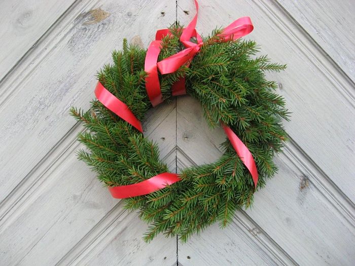 Kivalterin portin havuseppele