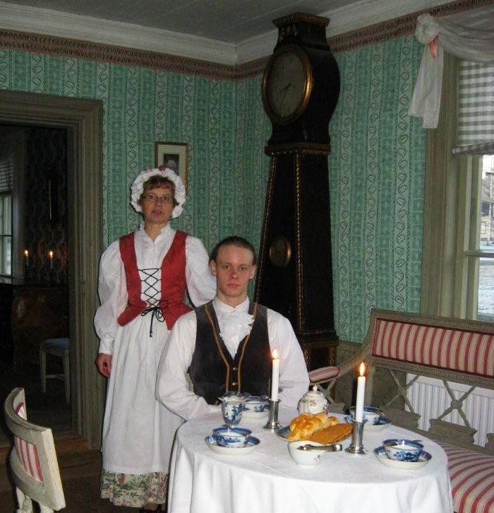 Kahvip&ouml;yt&auml;, Maija, Matti