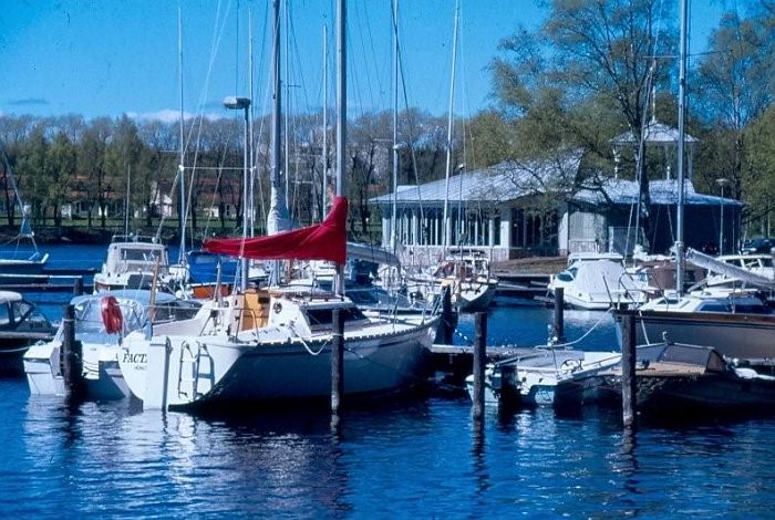 Veneit&auml; kasinon edustalla